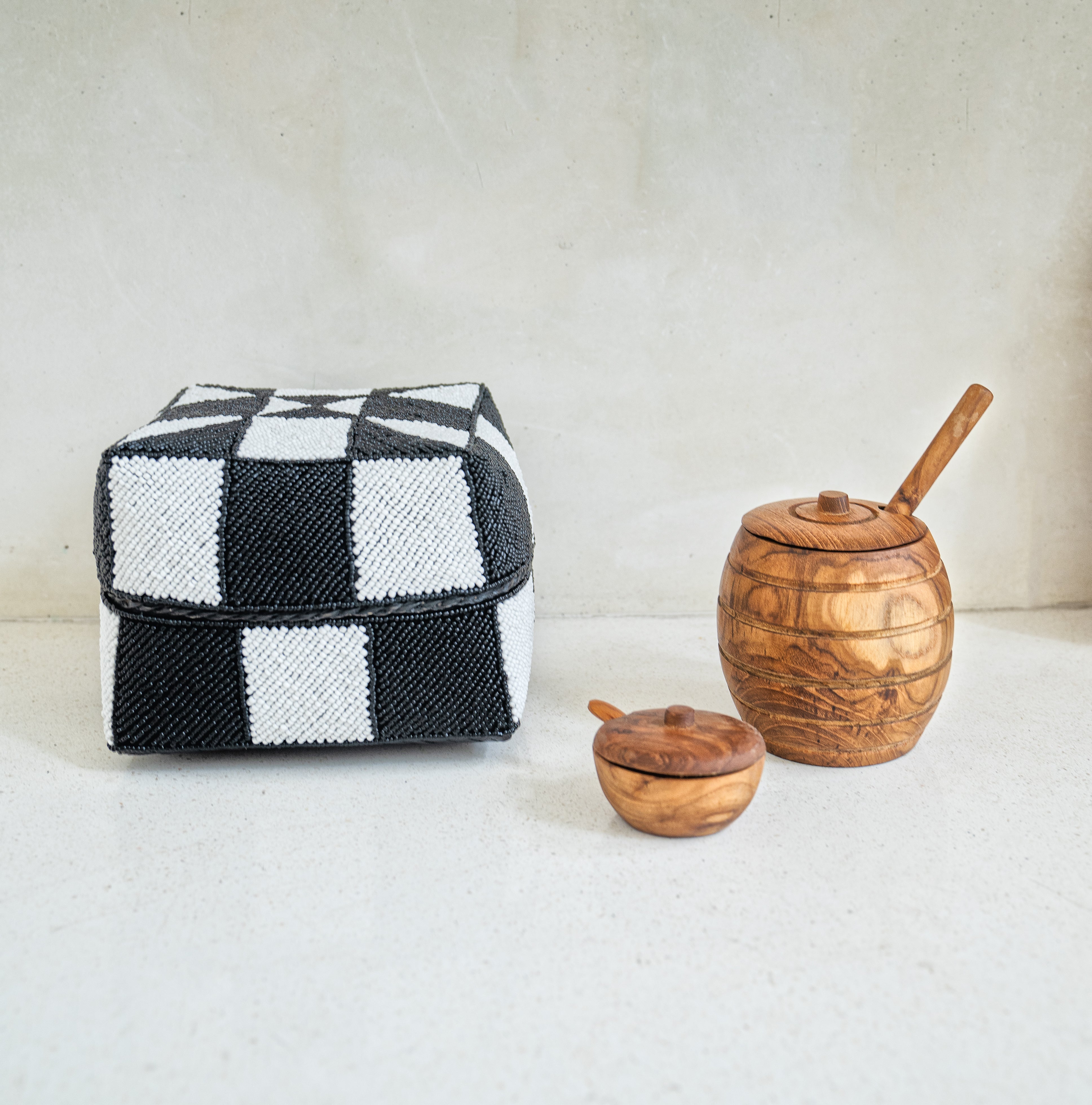 Black and White Bali Beaded Decorative Box