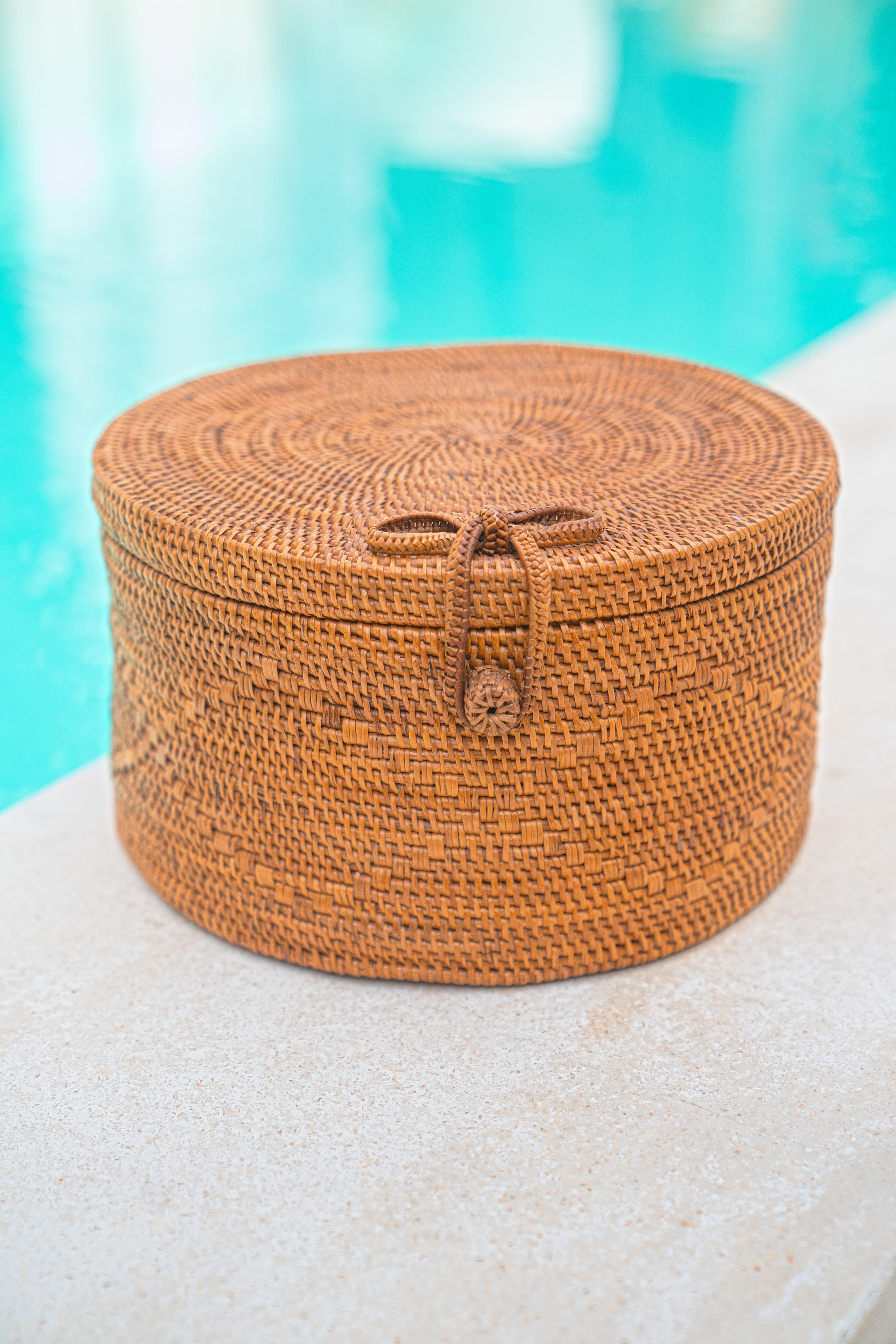 Round Rattan Basket with Lid