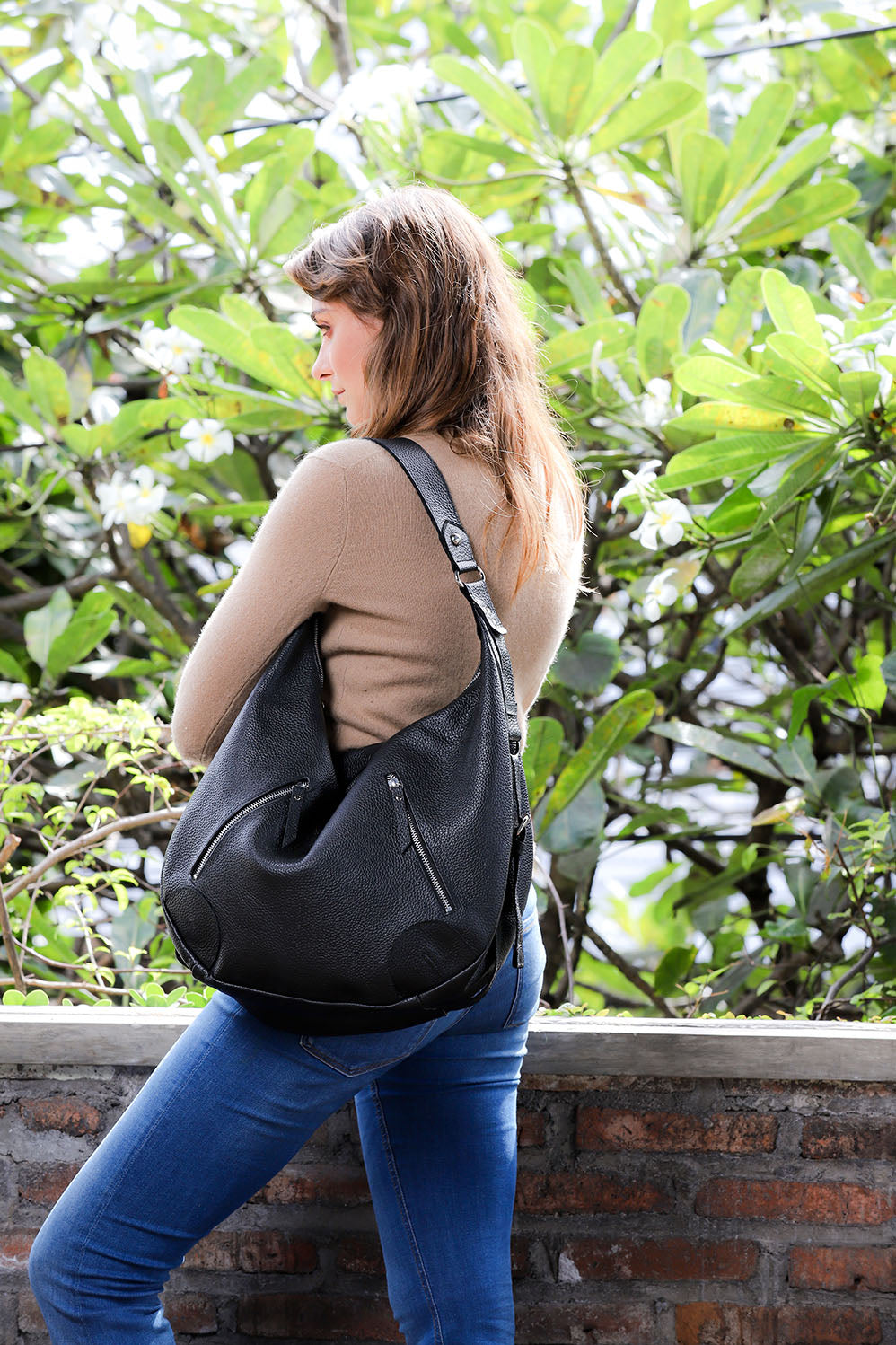 Model Wearing Black Pebbled Cowhide Leather Texture Hobo Shoulder Bag