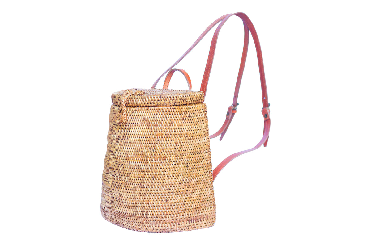 Handmade Backpack Wicker Basket Bag  Strap: Leather-Adjustable – The  Artisan & Company