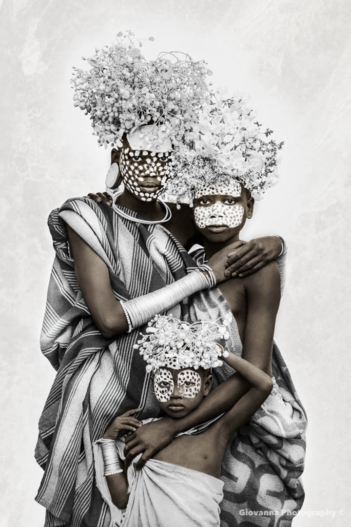 Giovanna Photography Sisters at Arms African Photography Artwork